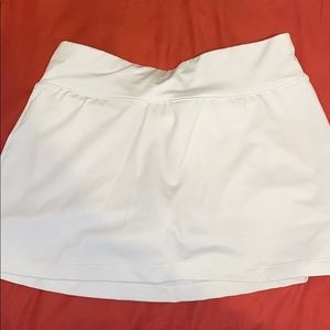 Varsity Spirit DANCE white scort